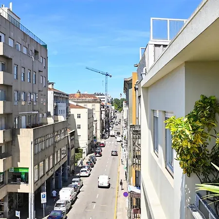Lapa Flat - By Guest * Oporto