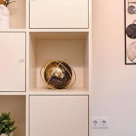 Lapa Flat - By Guest * Oporto